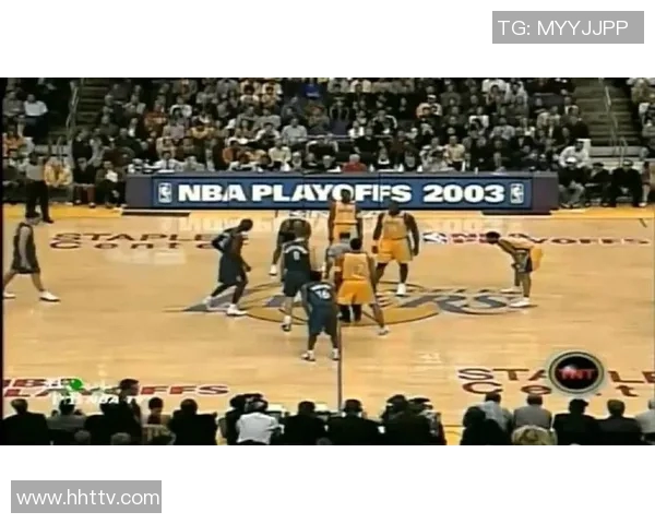 奥尼尔与卡尔马龙的巅峰对决：篮球历史上的传奇之战