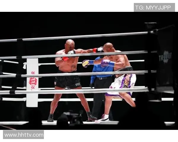 泰森与小罗伊琼斯对决评析：拳坛传奇的巅峰对决与时代交锋