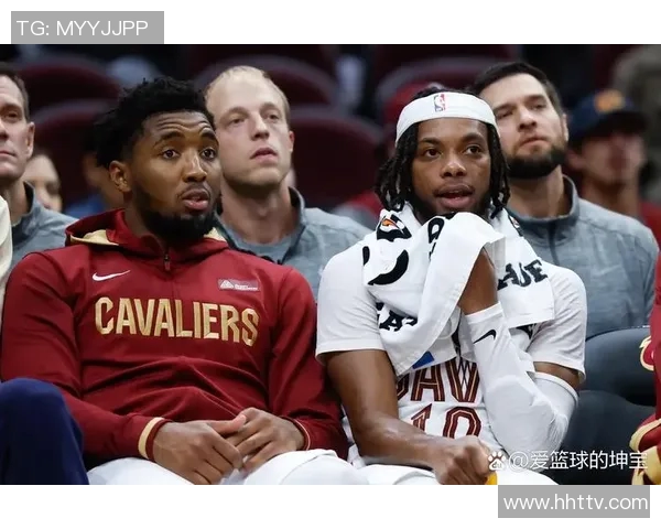 骑士与勇士圣诞大战激战正酣球迷期待精彩对决与历史重演 骑士与勇士圣诞大战激战正酣球迷期待精彩对决与历史重演