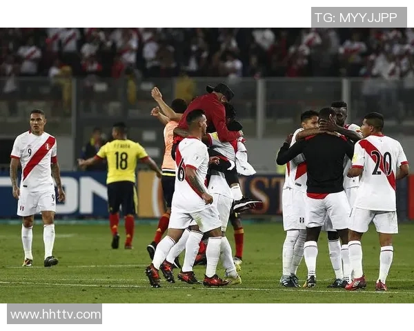 世预赛克罗地亚对科索沃因球迷冲突腰斩赛事引发热议 世预赛克罗地亚对科索沃因球迷冲突腰斩赛事引发热议