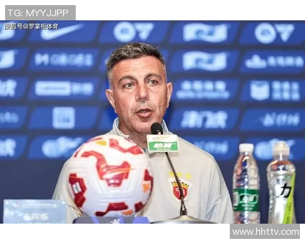 努涅斯在赛季中展现出色表现助力球队冲击冠军荣耀之路