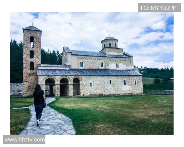 布莱克尼的魅力探秘:探索这座城市的历史与文化之旅 布莱克尼的魅力探秘:探索这座城市的历史与文化之旅