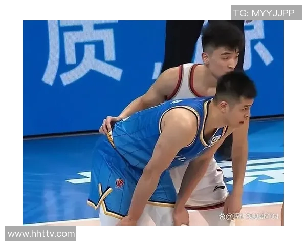 方硕的篮球之路:从青涩少年到CBA明星的成长历程与未来展望 方硕的篮球之路:从青涩少年到CBA明星的成长历程与未来展望