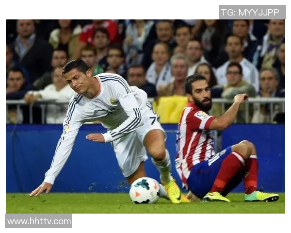 洛克伦与亨克对决分析双方实力与战术解析